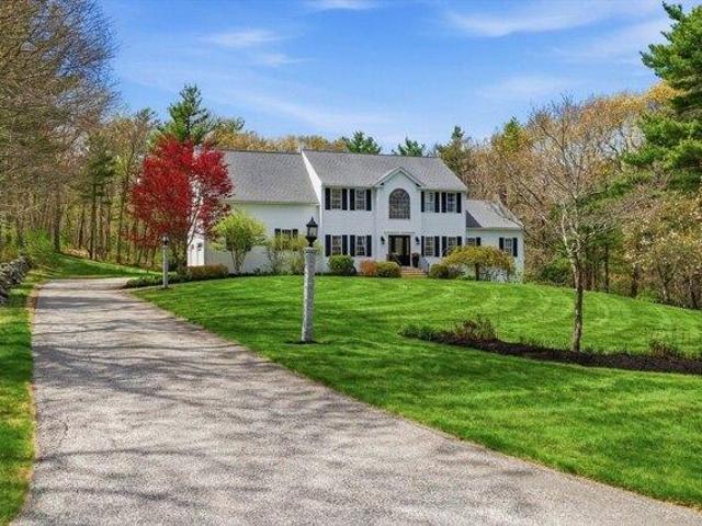 House for sale in Douglas, Massachusetts