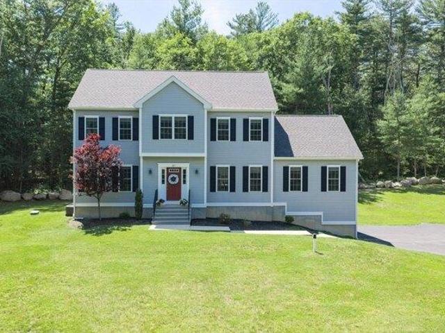 House for sale in Douglas, Massachusetts