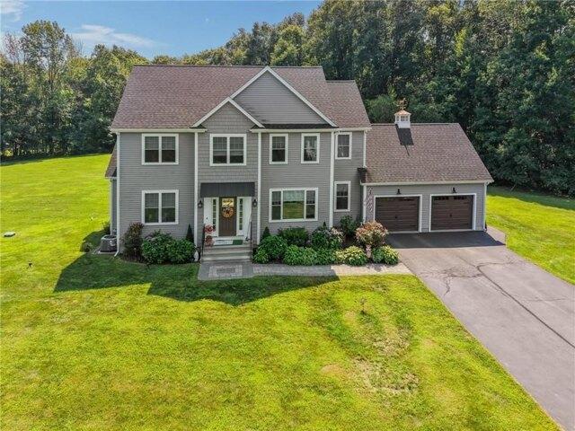 House for sale in Douglas, Massachusetts
