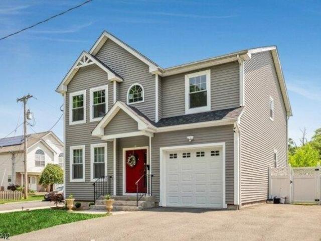 House for sale in Dover, New Jersey