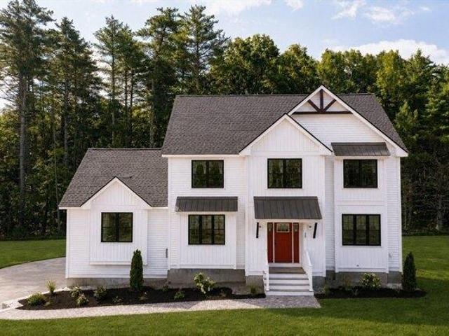 House for sale in Dunstable, Massachusetts