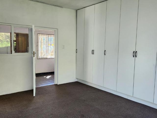 Apartment for rent in Hillcrest Apartment for rent in Hillcrest