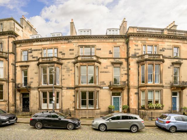 Flat for sale in Haymarket, Scotland