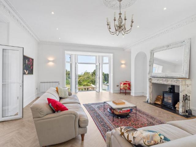 Flat for sale in St Helier, Greater London