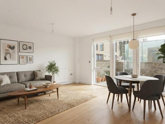 Flat for sale in London Borough of Southwark, Greater London