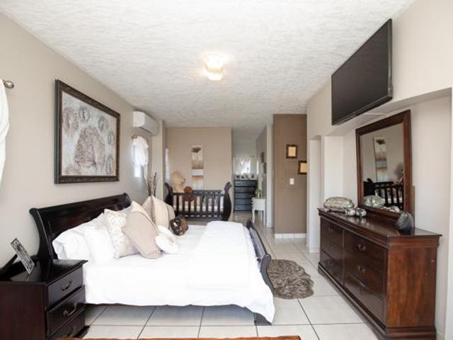 House for sale in Richards Bay, uMhlathuze Local Municipality