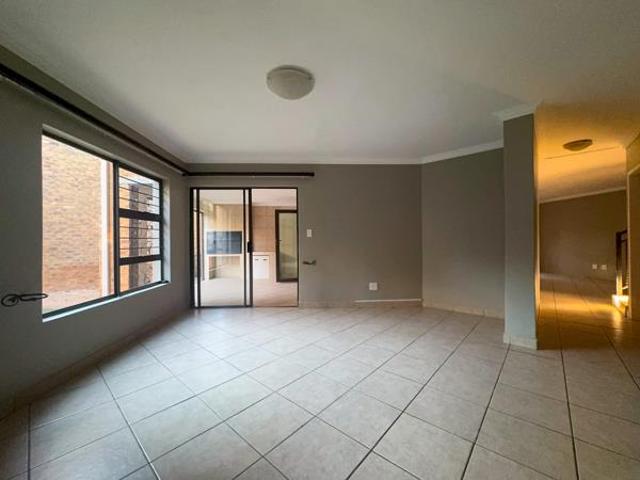 House for rent in Waterkloof, Gauteng
