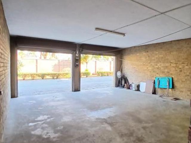 House for rent in Waterkloof, Gauteng
