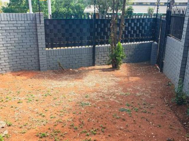 House for rent in Waterkloof, Gauteng