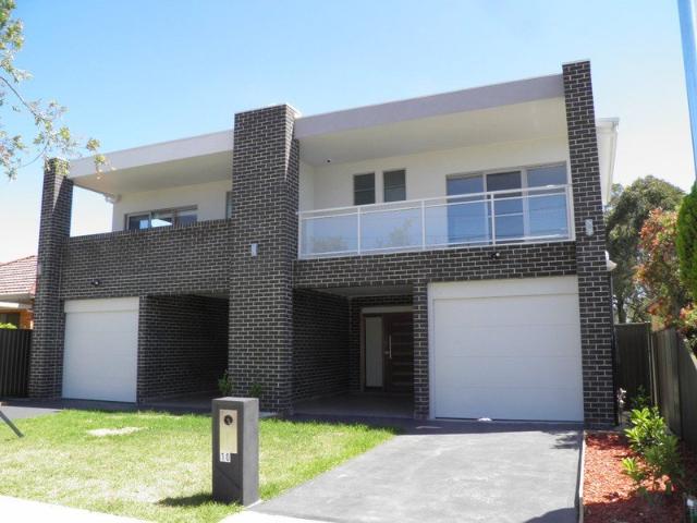 Duplex for rent in Sydney, New South Wales