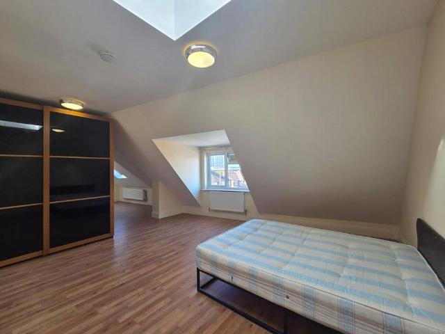 House for rent in Holywell Estate, Watford