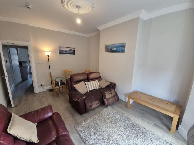 House for rent in Broomfield, South Yorkshire