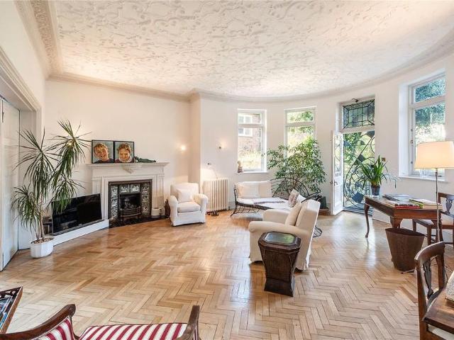 House for rent in West Hampstead, Greater London
