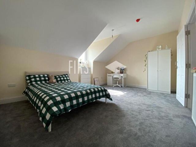 Apartment for rent in Highfields, Old Wharf