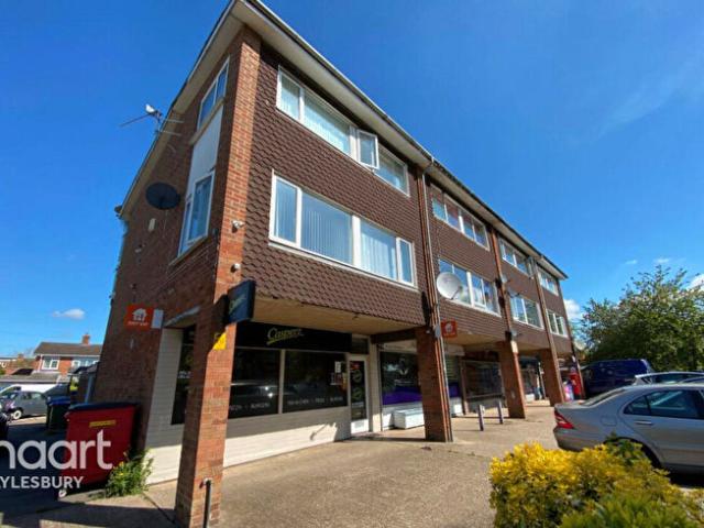 Apartment for rent in Weston Turville