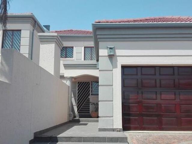 House for rent in Roodepoort-Noord, Roodepoort