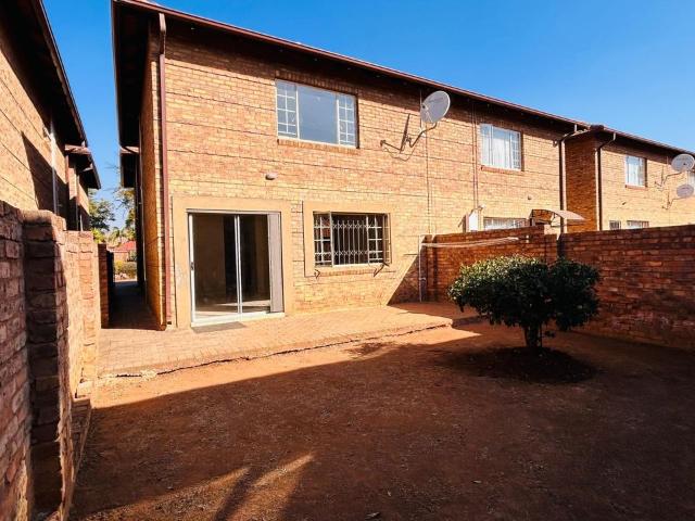House for rent in Theresapark, Waterkloof