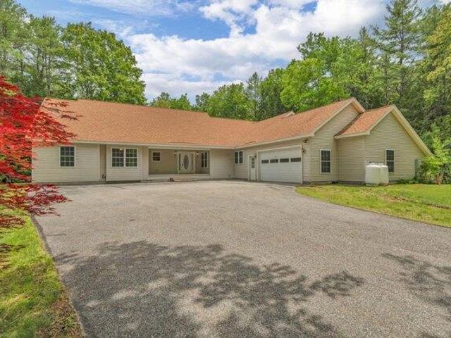 House for sale in Durham, Maine