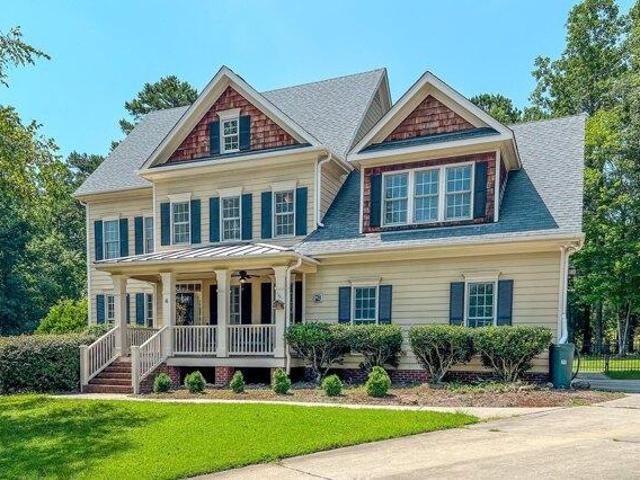 Apartment for sale in Durham Apartment for sale in Durham