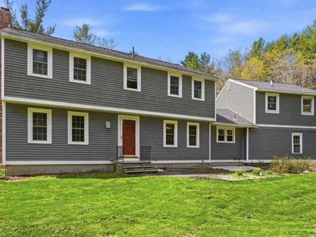 House for sale in New Hampshire