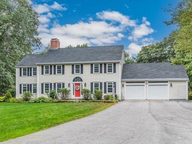 House for sale in Durham, Strafford County