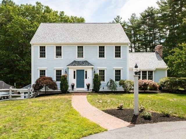 House for sale in Duxbury, Massachusetts