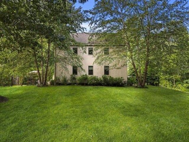 House for sale in Tree of Knowledge Corner, Duxbury