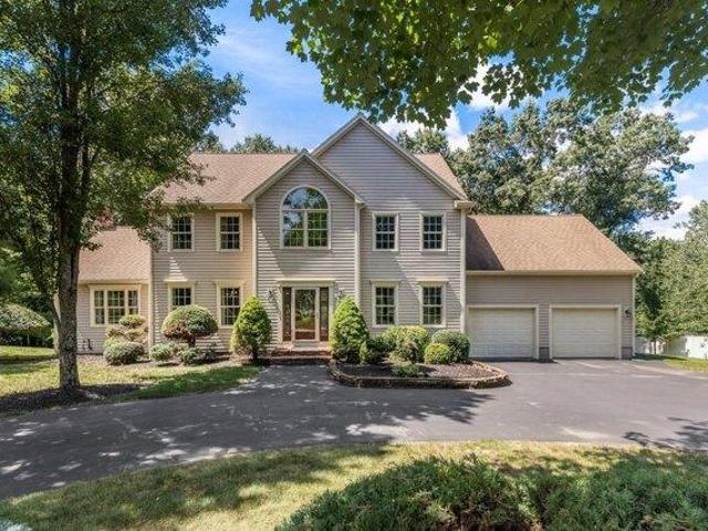 House for sale in East Bridgewater, Massachusetts