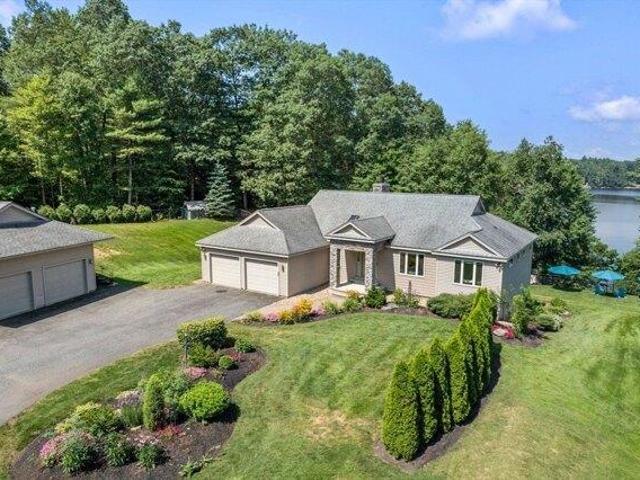 House for sale in East Brookfield, Massachusetts