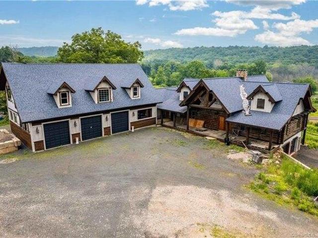 House for sale in East Granby, Connecticut