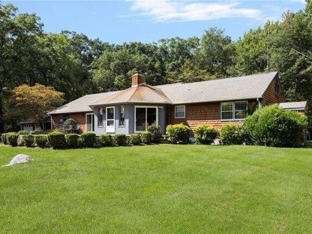 House for sale in East Greenwich, Rhode Island