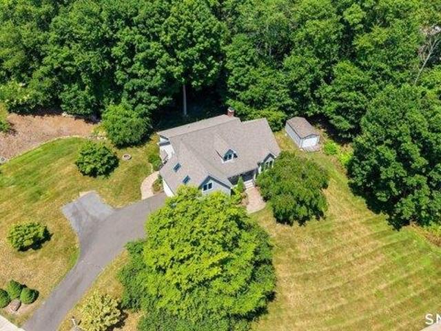 House for sale in East Hampton, Connecticut