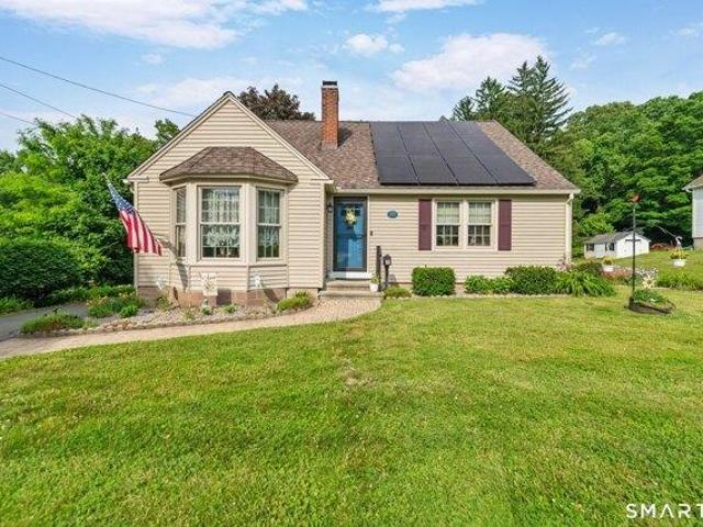 House for sale in East Hampton, Connecticut