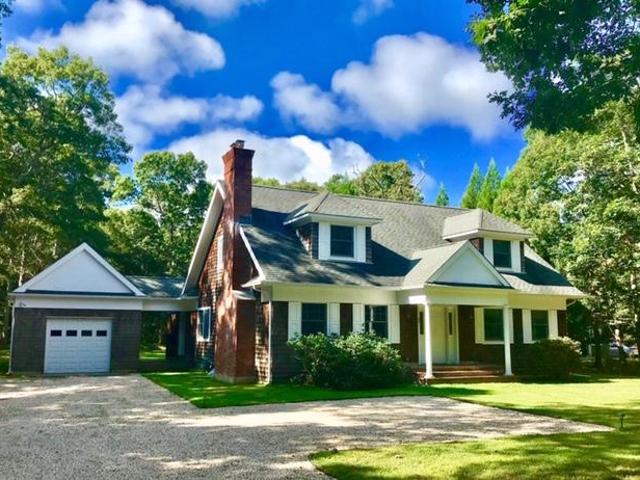 House for rent in Wainscott, New York
