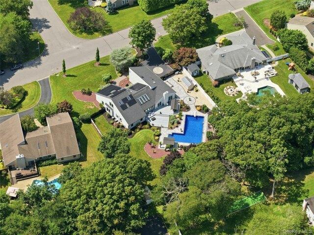 House for sale in Bohemia, New York