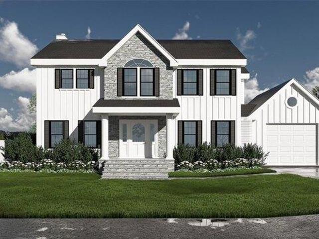 House for sale in Bohemia, New York