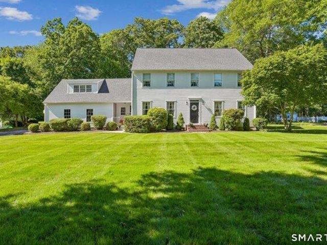 House for sale in East Lyme, Connecticut