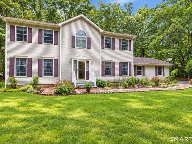 House for sale in East Lyme, Southeastern Connecticut Planning Region