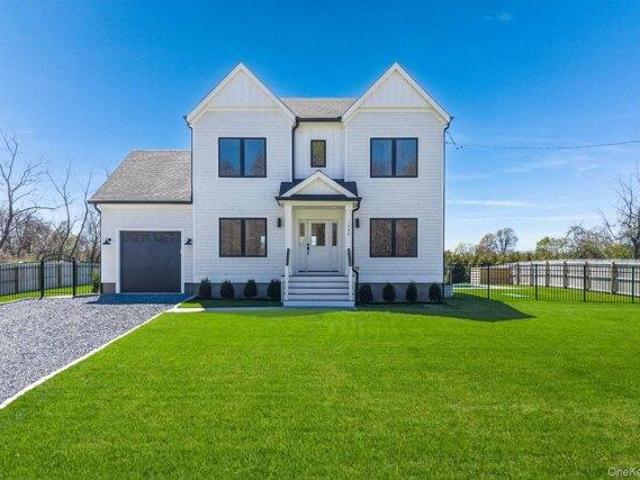 House for sale in Argyle, New York