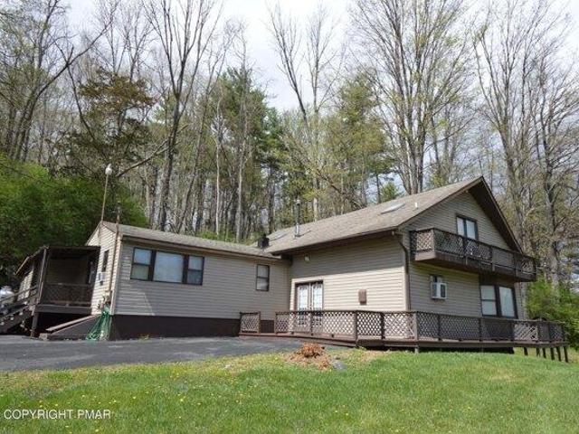 House for sale in Shawnee On Delaware, Pennsylvania