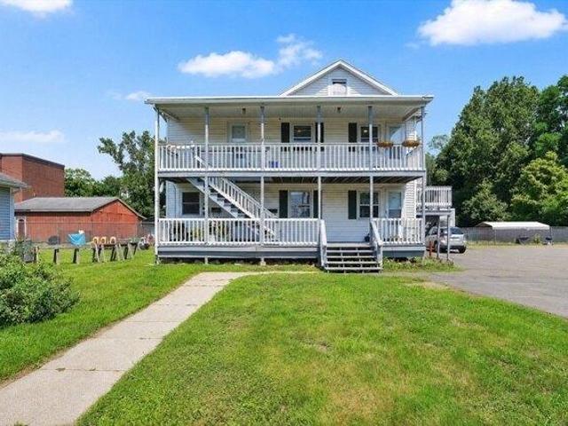 House for sale in Easthampton, Massachusetts