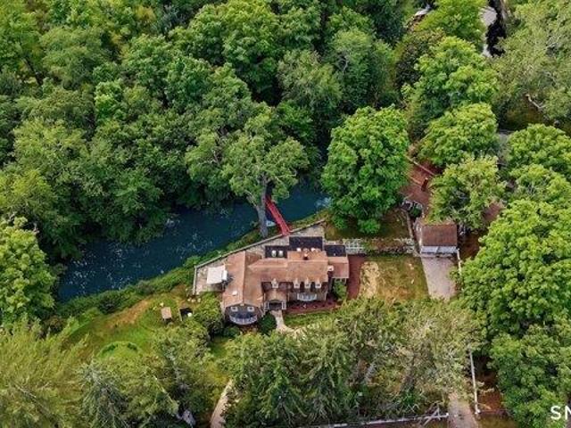 House for sale in Easton, Connecticut