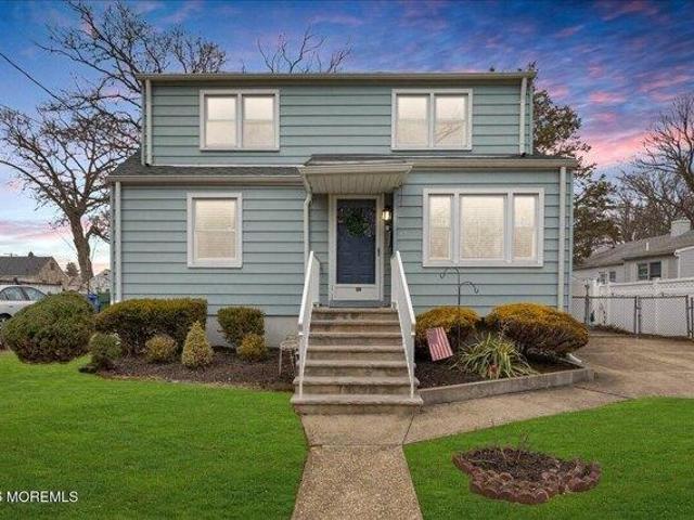 House for sale in Monmouth, New Jersey