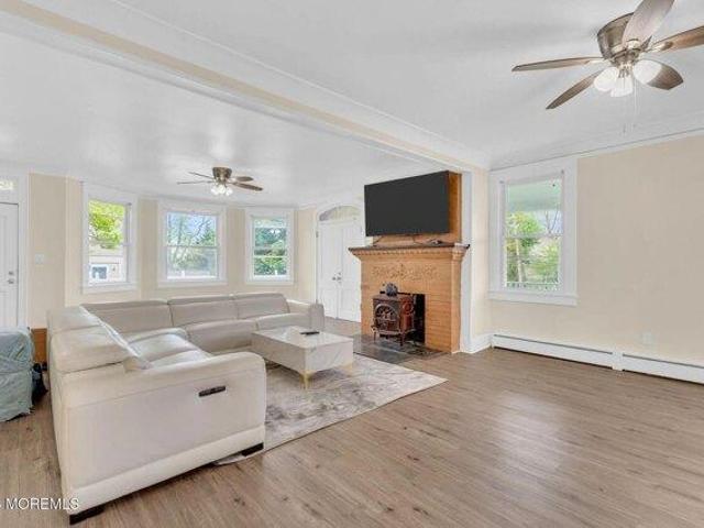 House for sale in Fort Monmouth, Eatontown