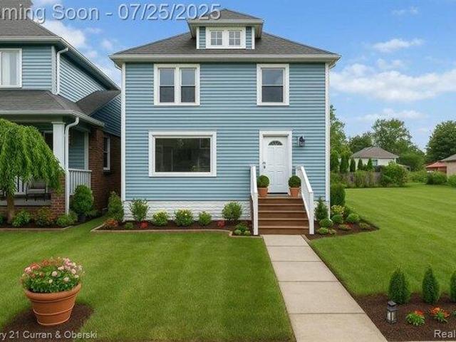 House for sale in Ecorse