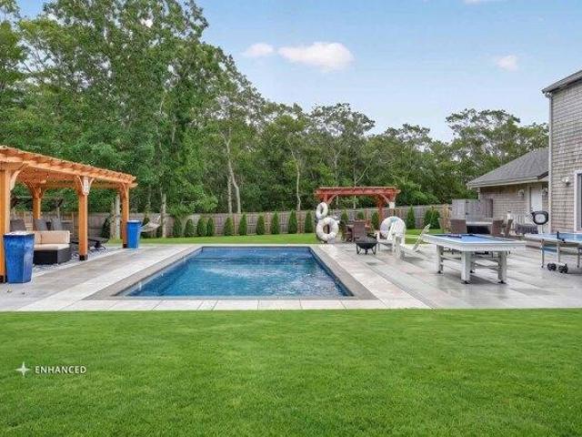 House for sale in Edgartown, Dukes County