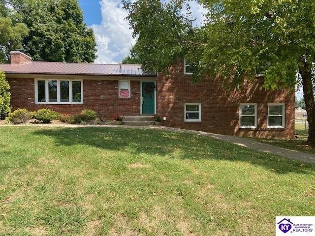 House for sale in Cecilia, Kentucky