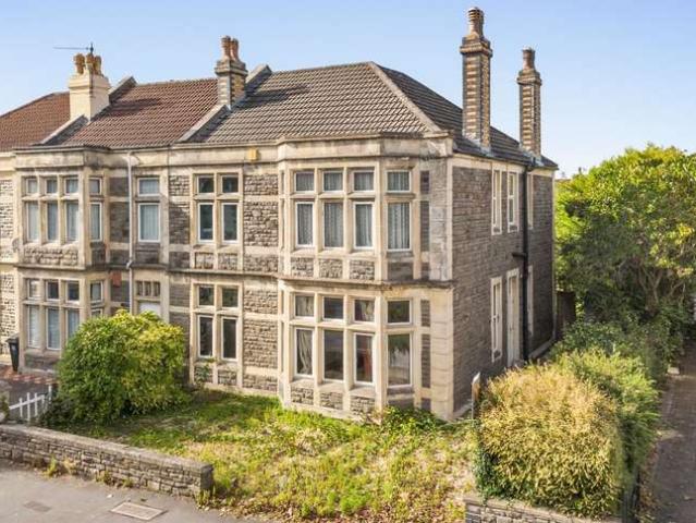 Cottage for sale in Feckenham, City Of Bristol