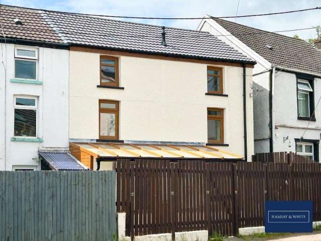Cottage for sale in Gadlys, Aberdare
