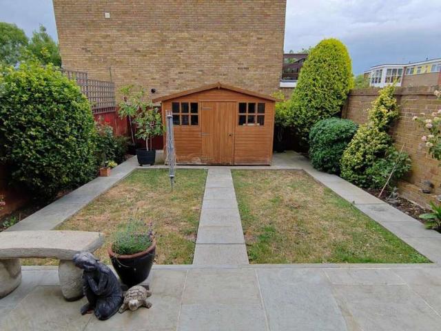 Cottage for sale in Greater London